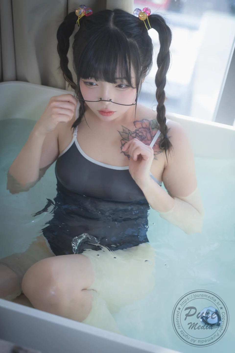 Pure_Media_Jelly_젤리_Is_Watching_Ero_Animation_152P_1_71GB tg@simisebaisi 【丝足阁】076.webp